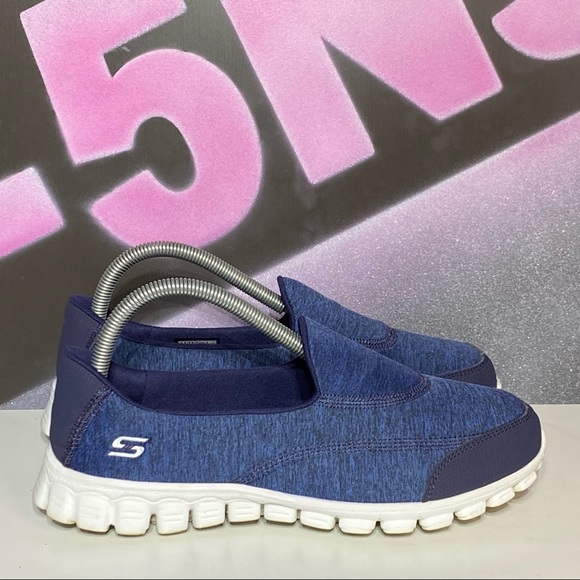 Skechers Shoes - Skechers Flex Memory Foam Slip Ons